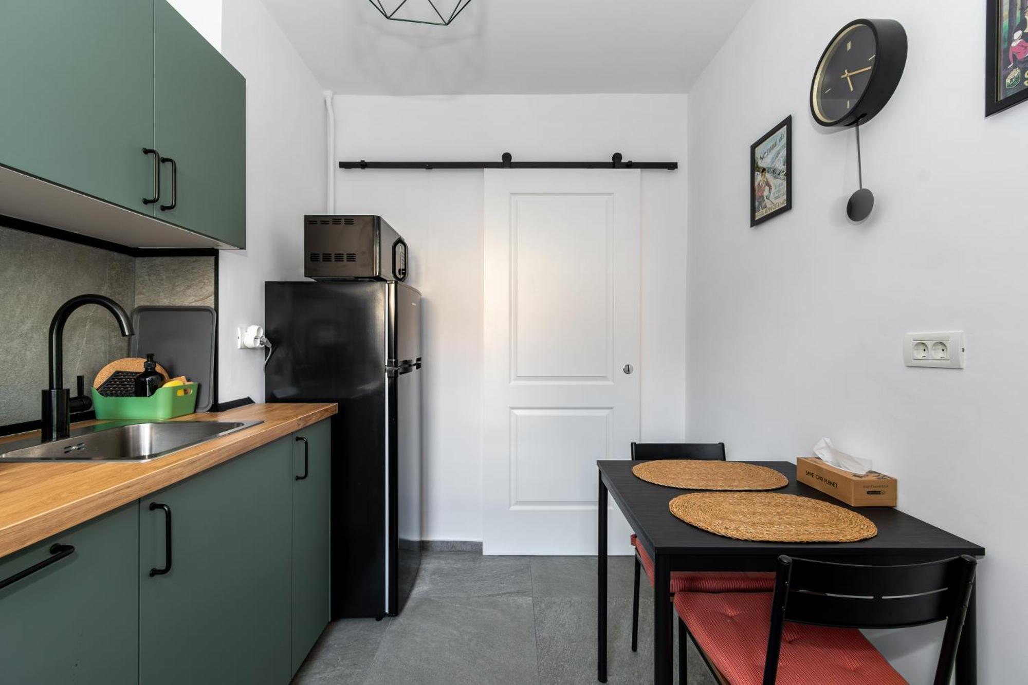 The Cozy Deer Apartment ซินายา ภายนอก รูปภาพ